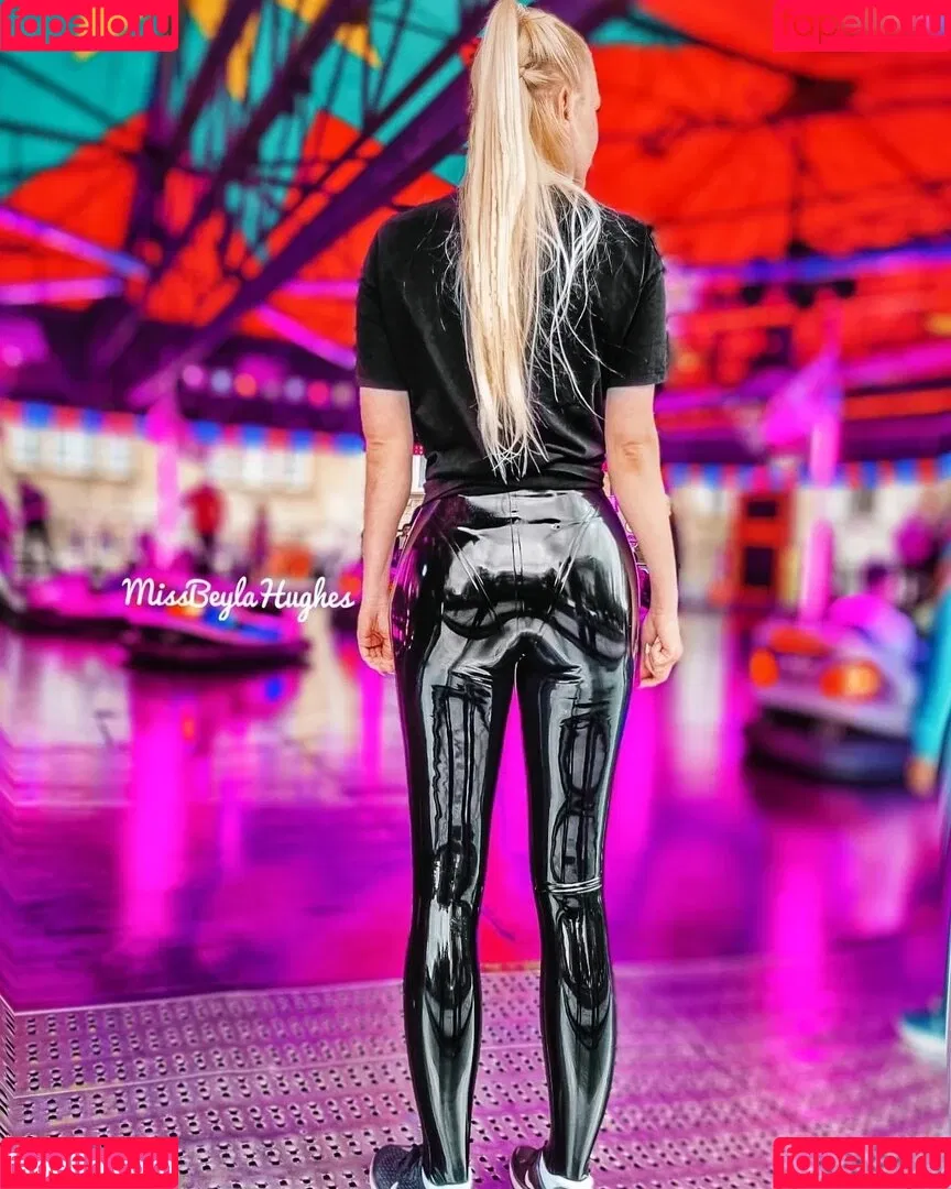 Beyla Hughes Onlyfans Photo Gallery 