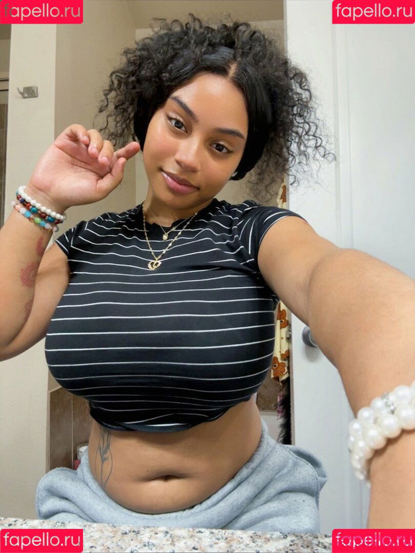 Jasmyn Aaliyah Onlyfans Photo Gallery 