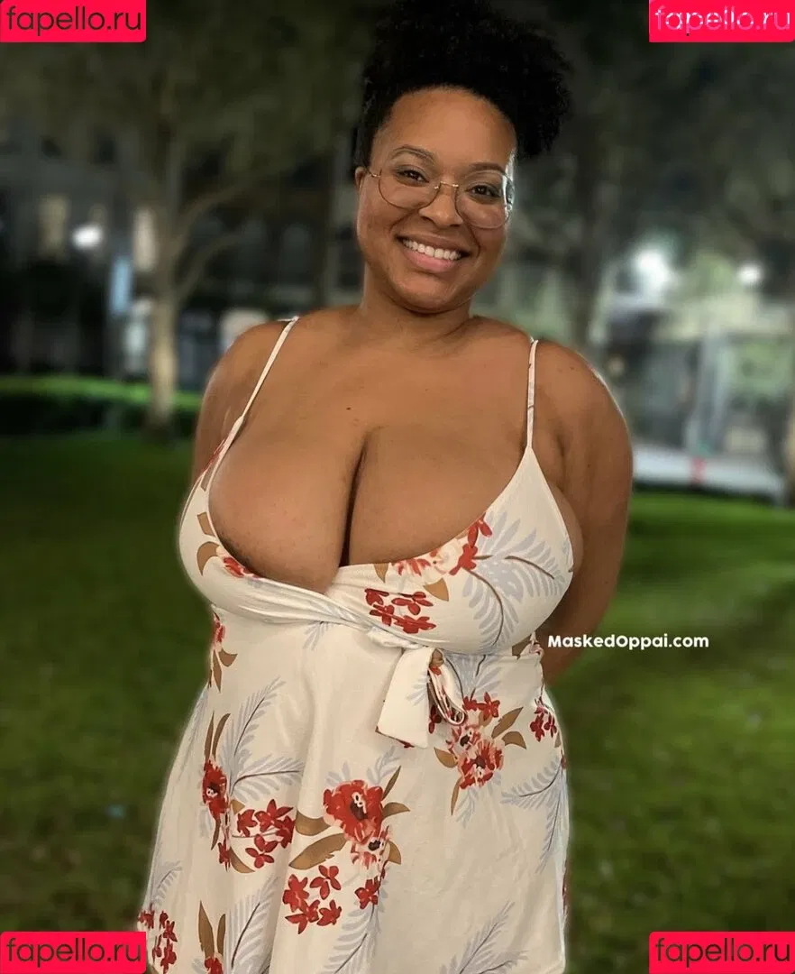 Unmaskedoppai Onlyfans Photo Gallery 