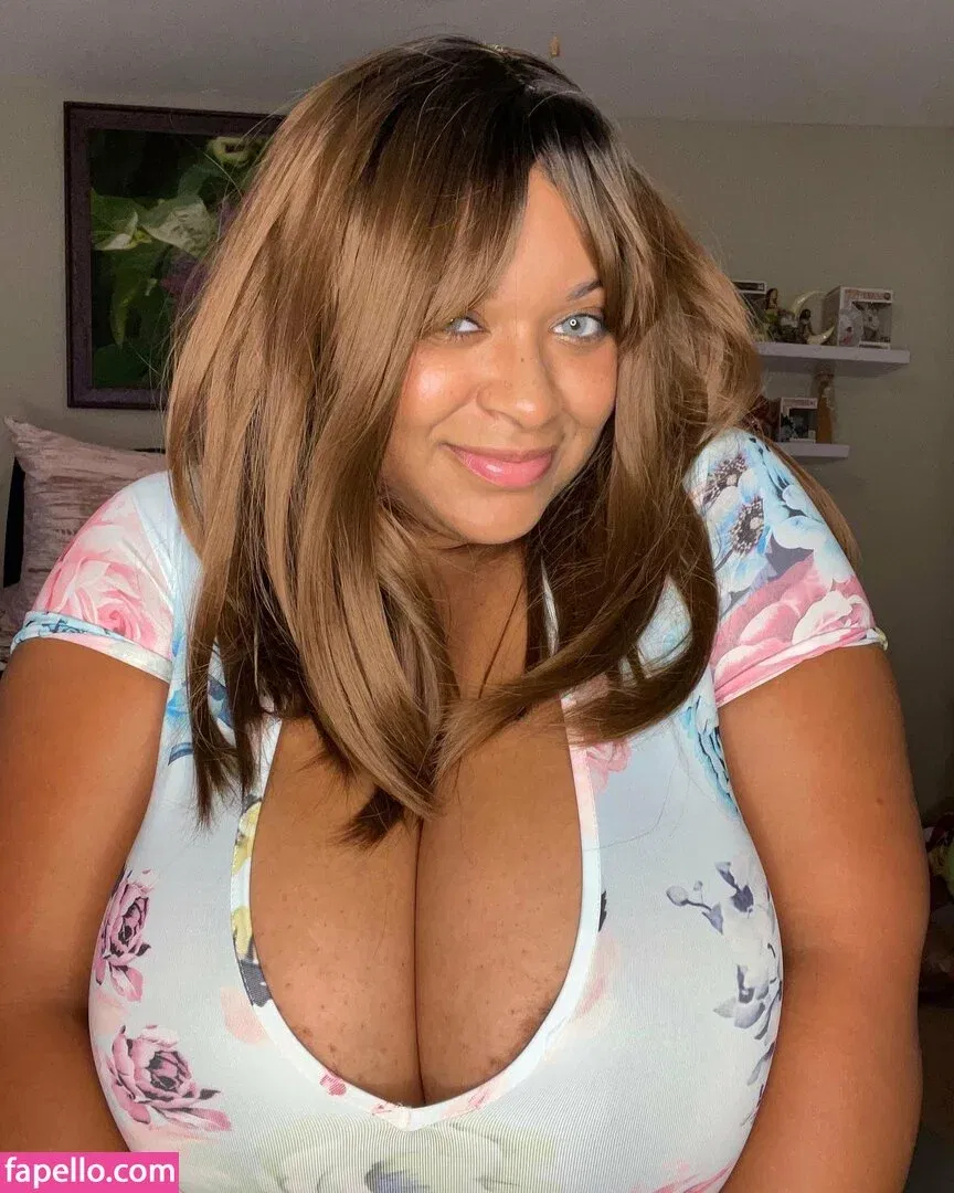 Unmaskedoppai Onlyfans Photo Gallery 