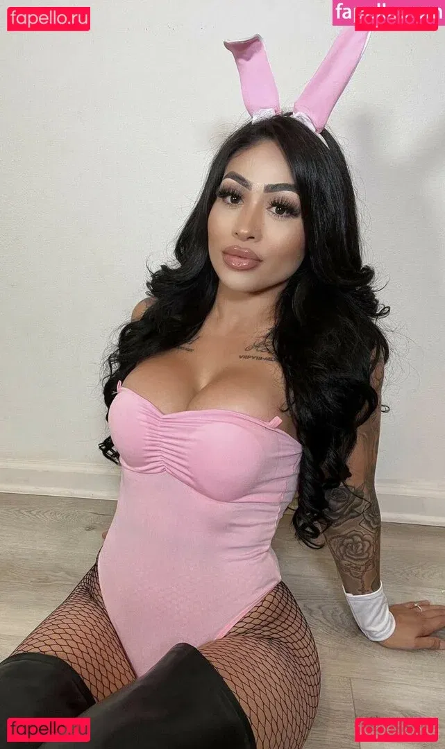 therealissalicious Onlyfans Photo Gallery 