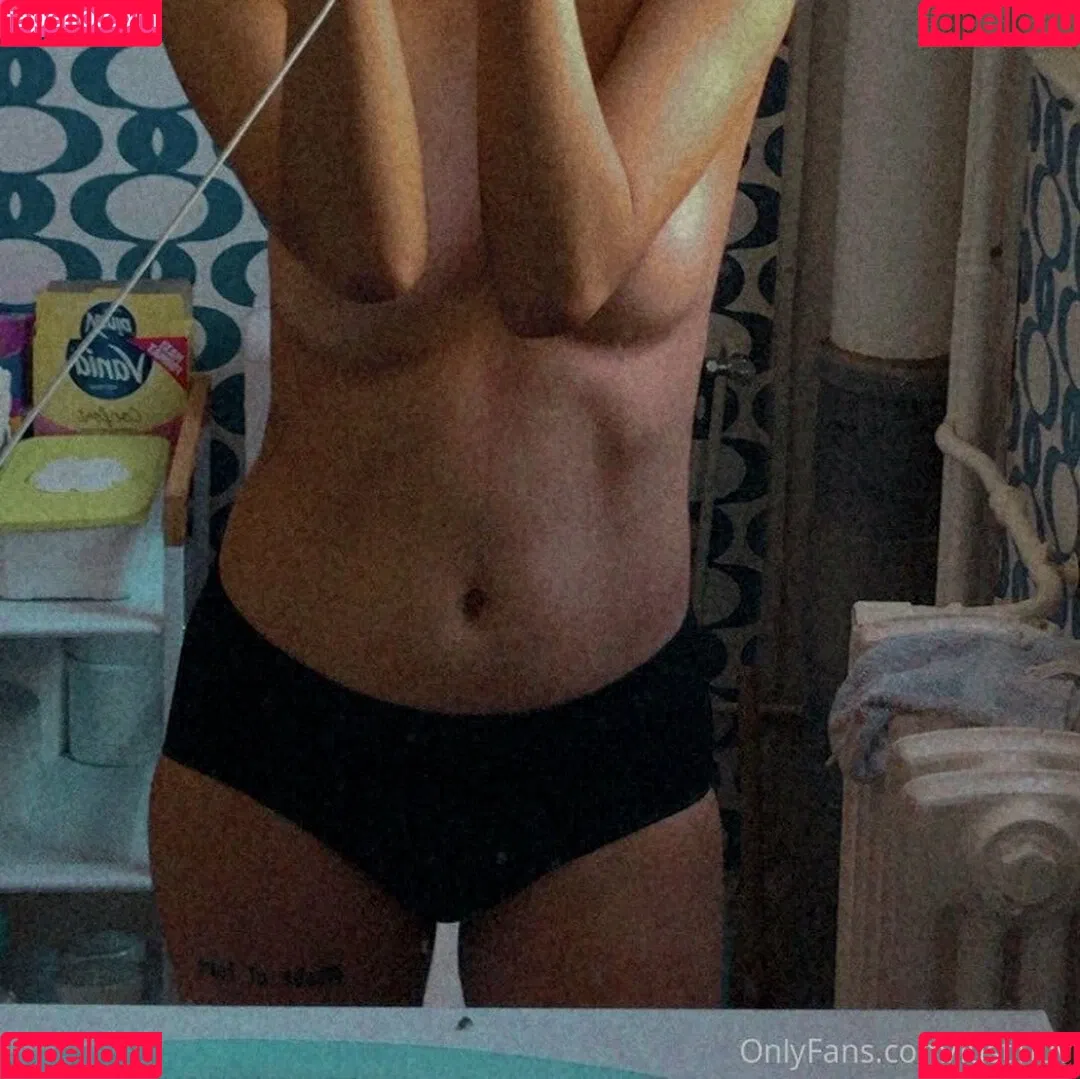 lust1luv Onlyfans Photo Gallery 