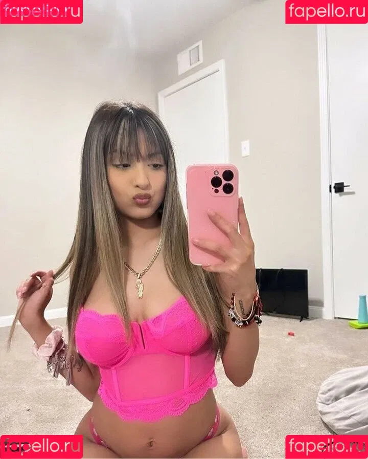 luvrosa Onlyfans Photo Gallery 