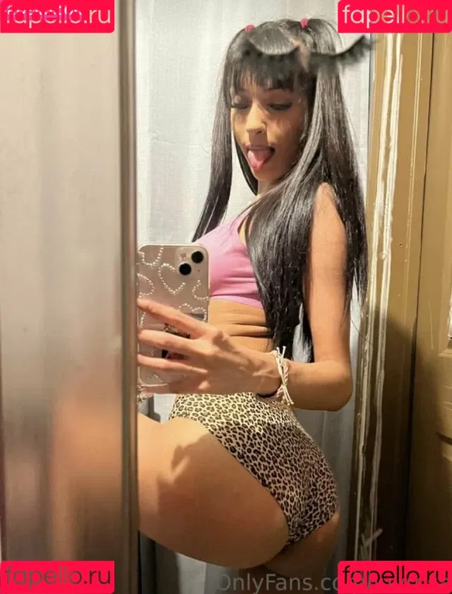 luvrosa Onlyfans Photo Gallery 