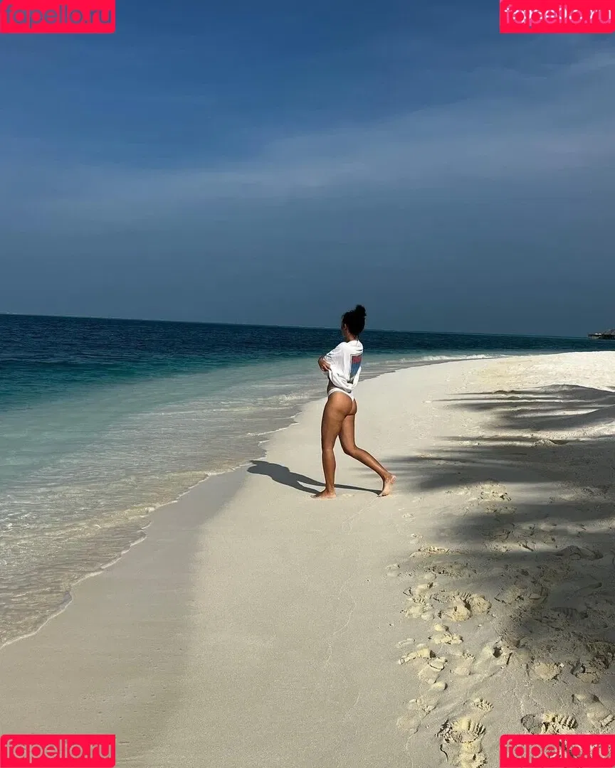 Paola Maria Onlyfans Photo Gallery 