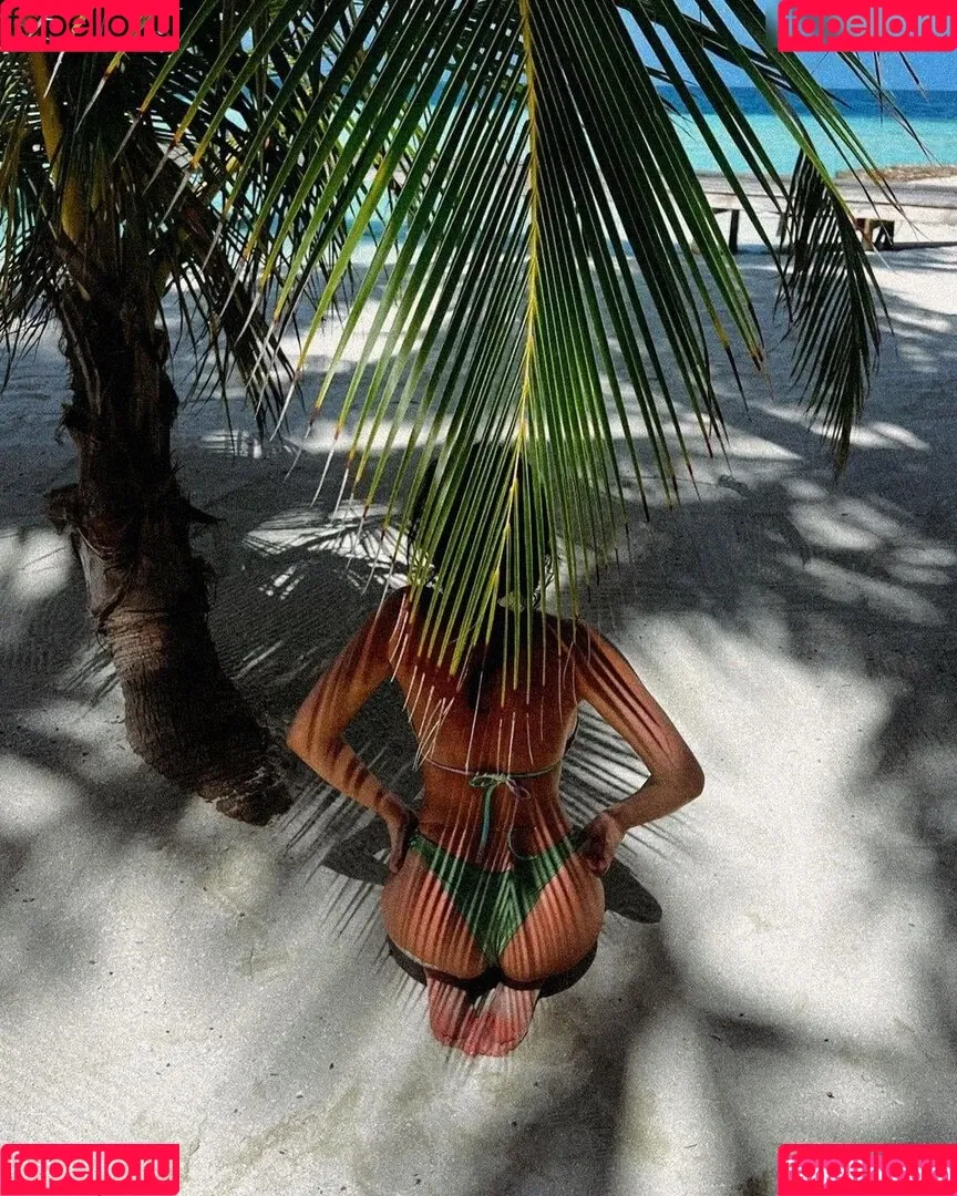 Paola Maria Onlyfans Photo Gallery 