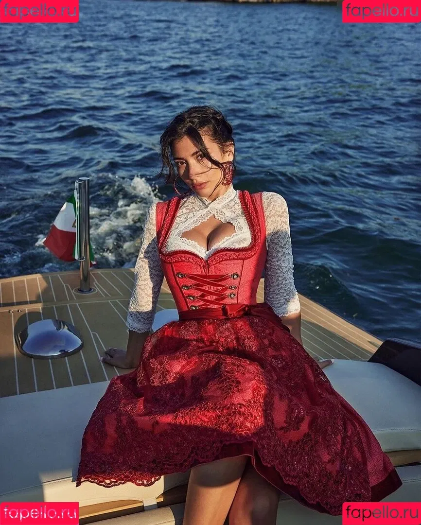 Paola Maria Onlyfans Photo Gallery 