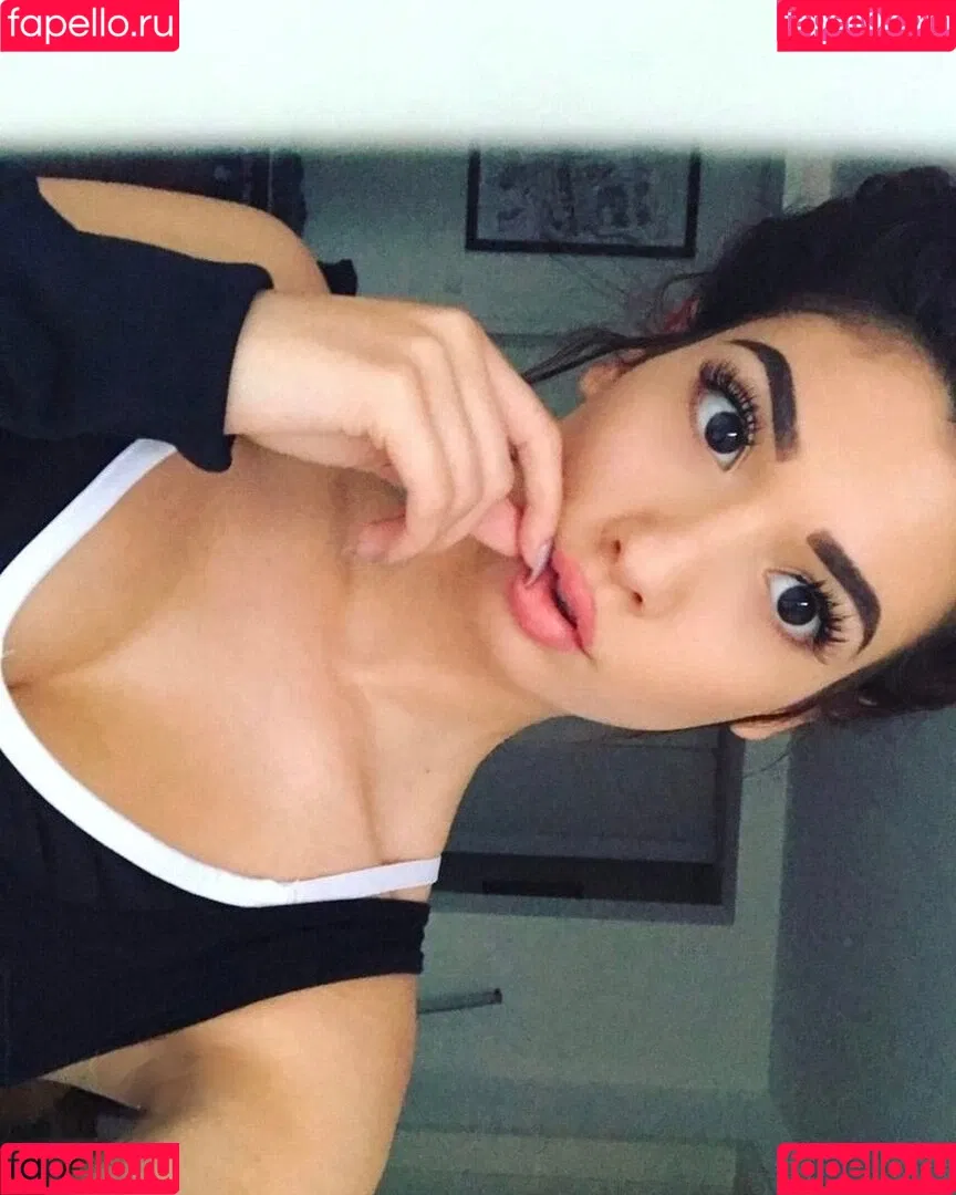 Paola Maria Onlyfans Photo Gallery 