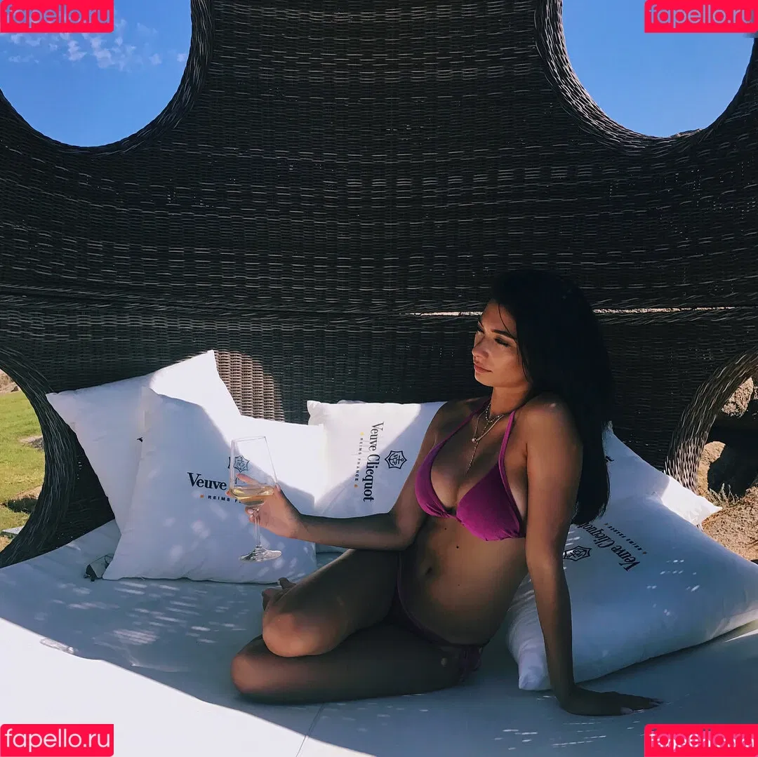 Paola Maria Onlyfans Photo Gallery 