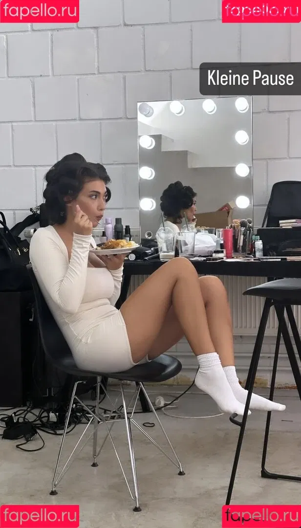 Paola Maria Onlyfans Photo Gallery 