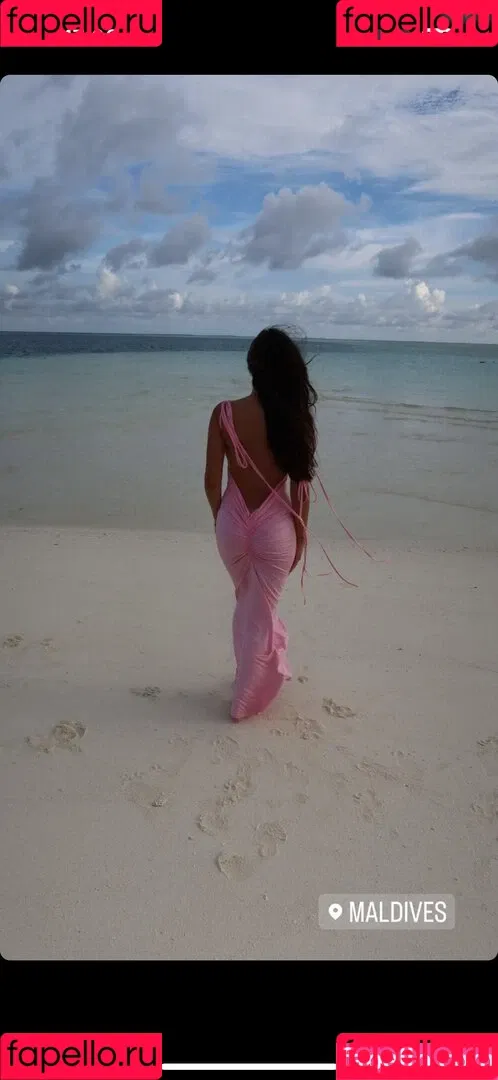 Paola Maria Onlyfans Photo Gallery 