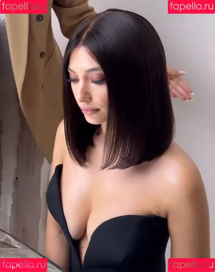 Paola Maria Onlyfans Photo Gallery 