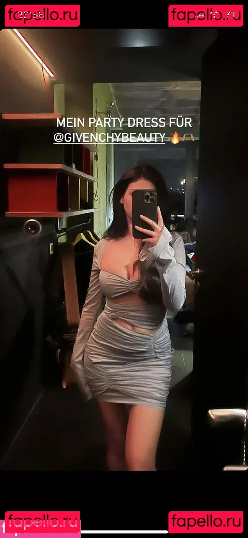 Paola Maria Onlyfans Photo Gallery 