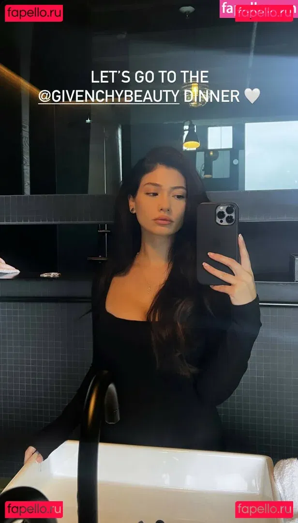 Paola Maria Onlyfans Photo Gallery 