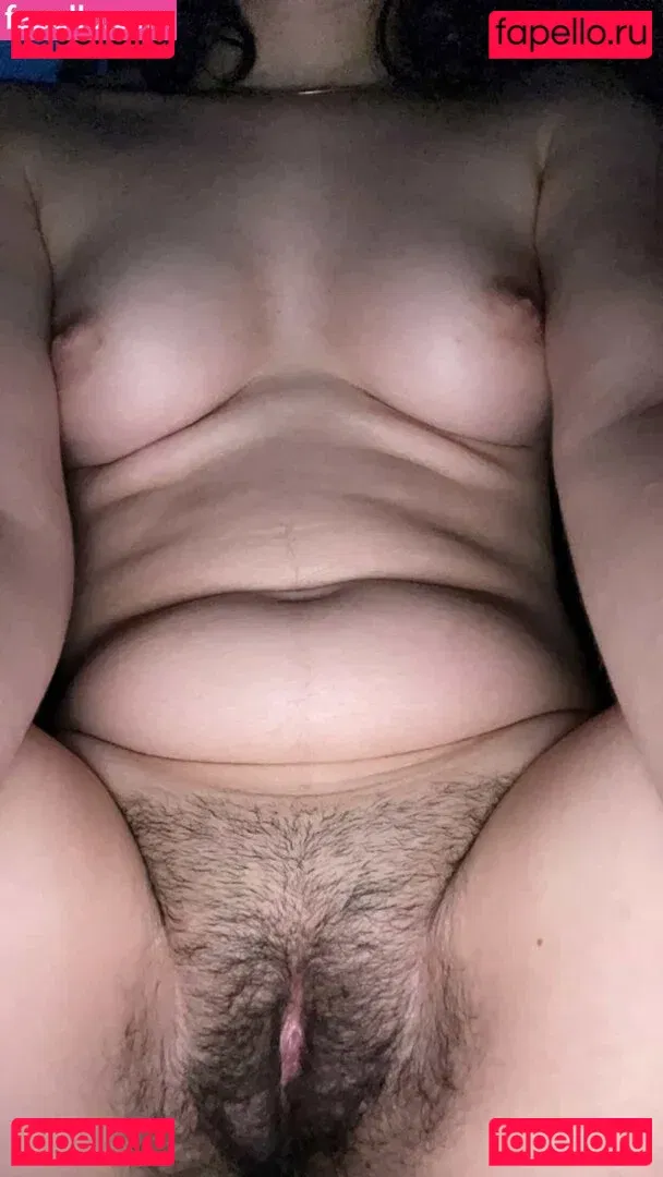 thebeautyqueenzelle Onlyfans Photo Gallery 