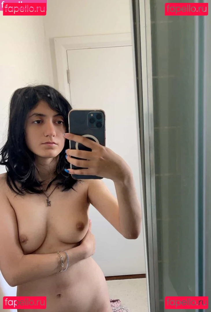 thebeautyqueenzelle Onlyfans Photo Gallery 