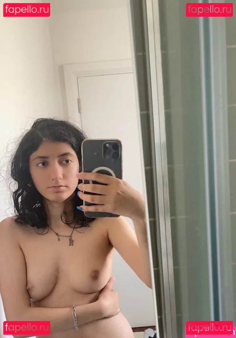 thebeautyqueenzelle Onlyfans Photo Gallery 