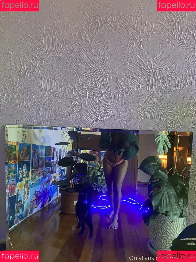 Miaz1234 Onlyfans Photo Gallery 