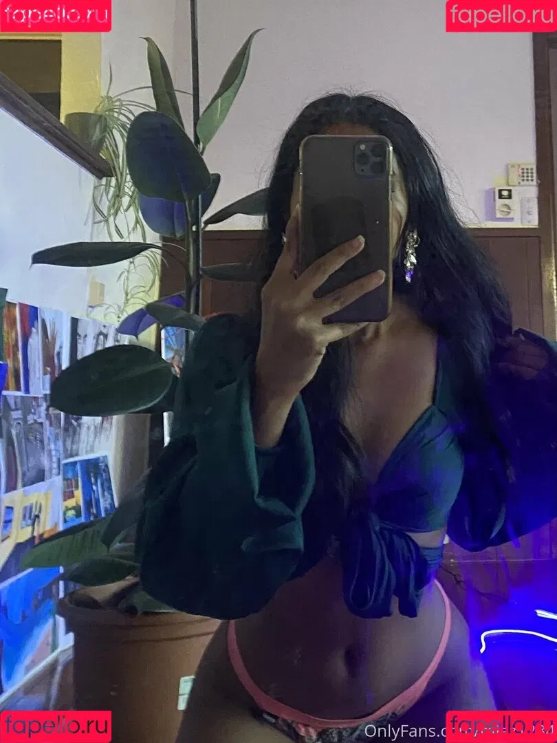 Miaz1234 Onlyfans Photo Gallery 