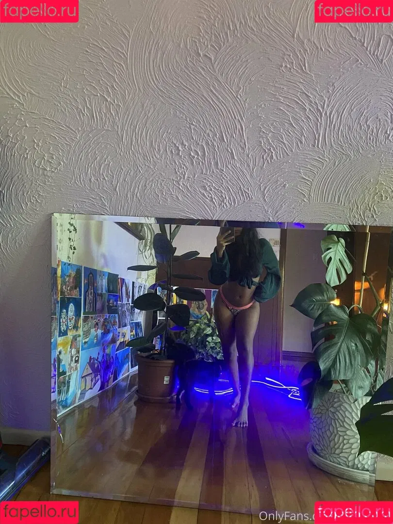 Miaz1234 Onlyfans Photo Gallery 