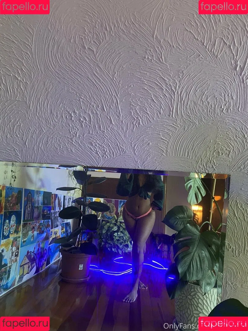 Miaz1234 Onlyfans Photo Gallery 
