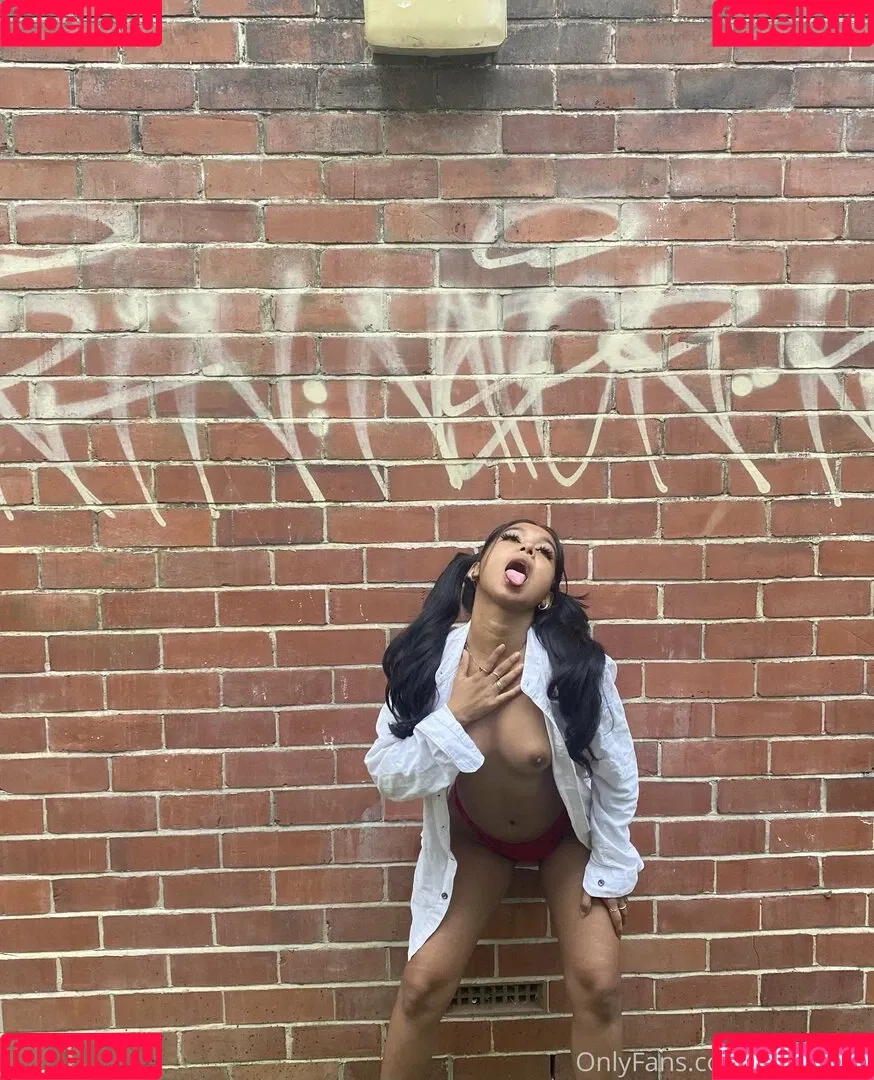 Miaz1234 Onlyfans Photo Gallery 