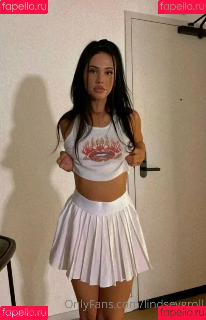 lindseygroll Onlyfans Photo Gallery 