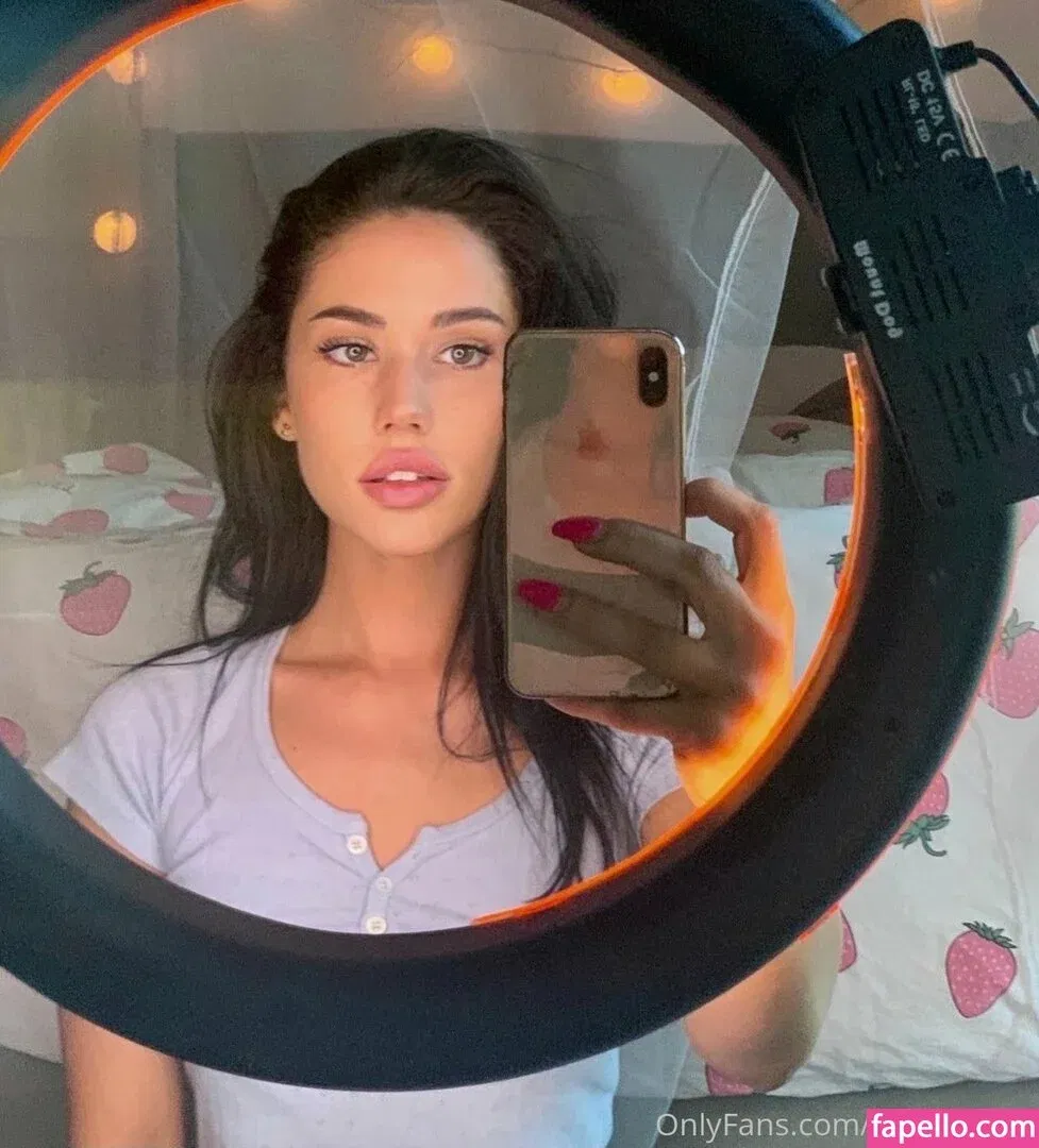 lindseygroll Onlyfans Photo Gallery 