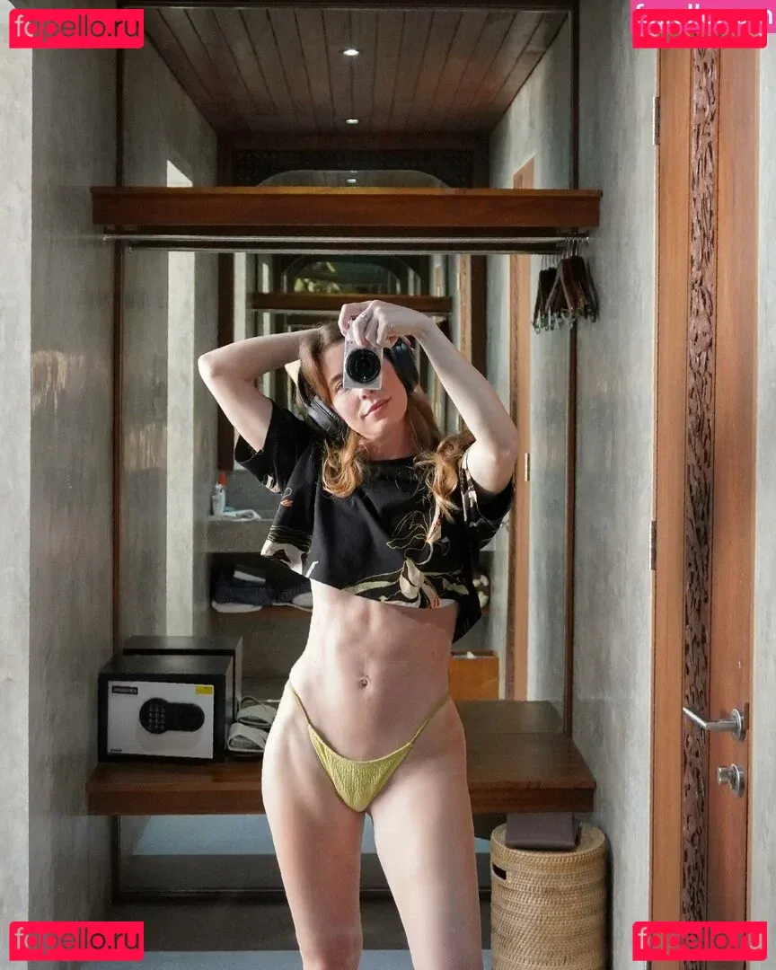 OnlyCampers│Ellie Onlyfans Photo Gallery 