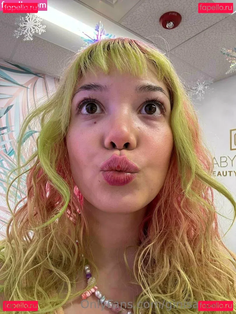 GiniSantana Onlyfans Photo Gallery 