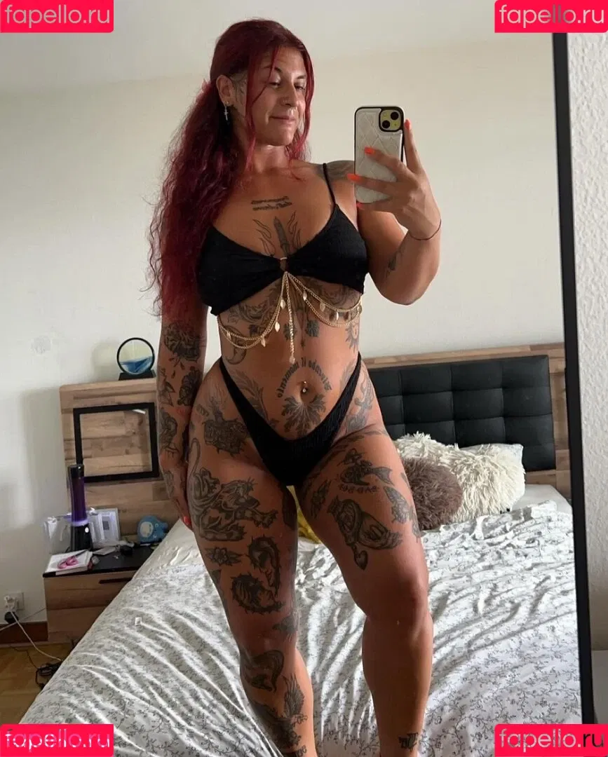 Marine Palmieri Onlyfans Photo Gallery 