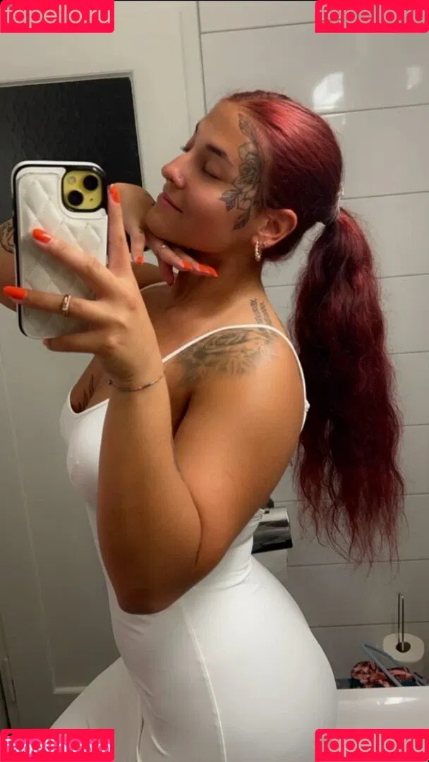 Marine Palmieri Onlyfans Photo Gallery 