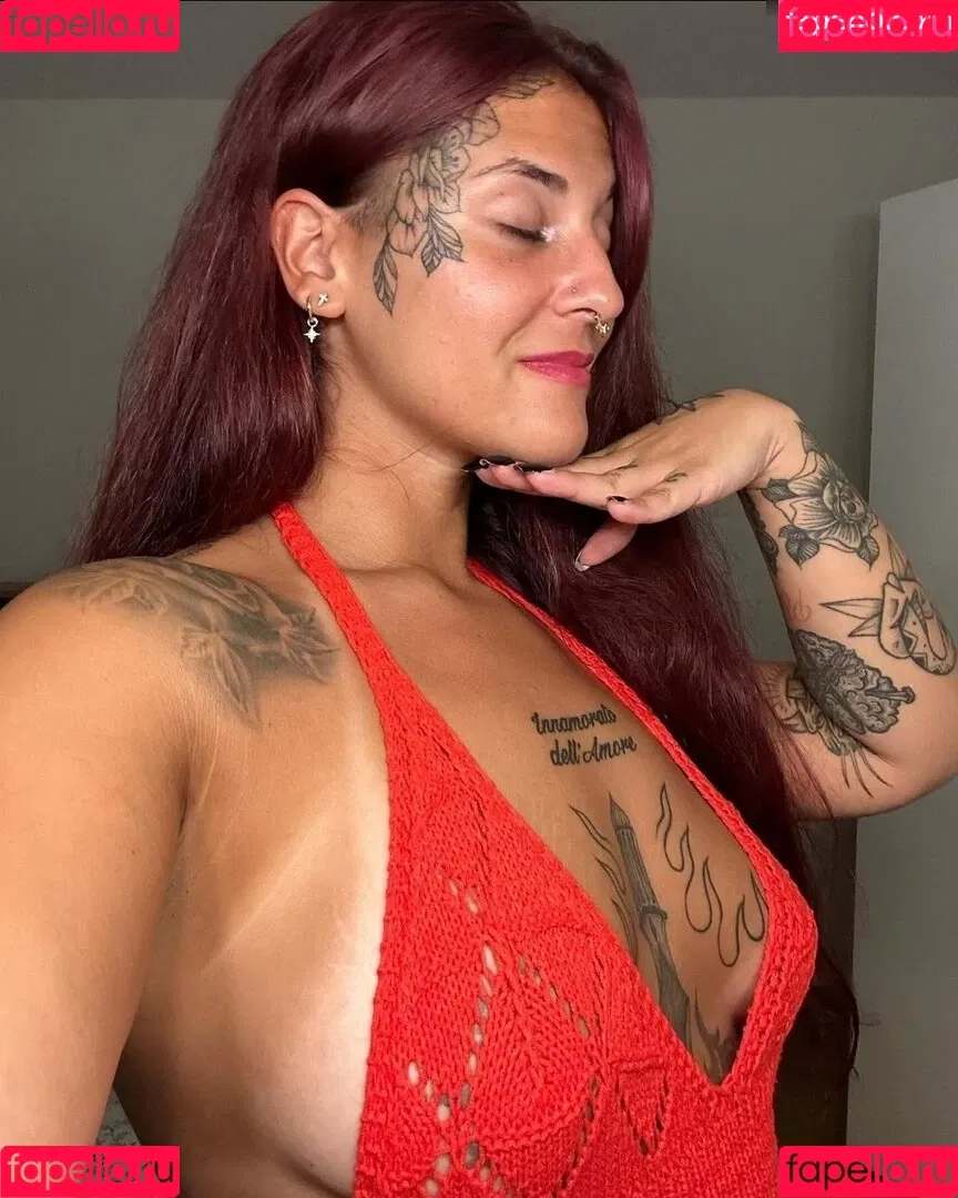 Marine Palmieri Onlyfans Photo Gallery 