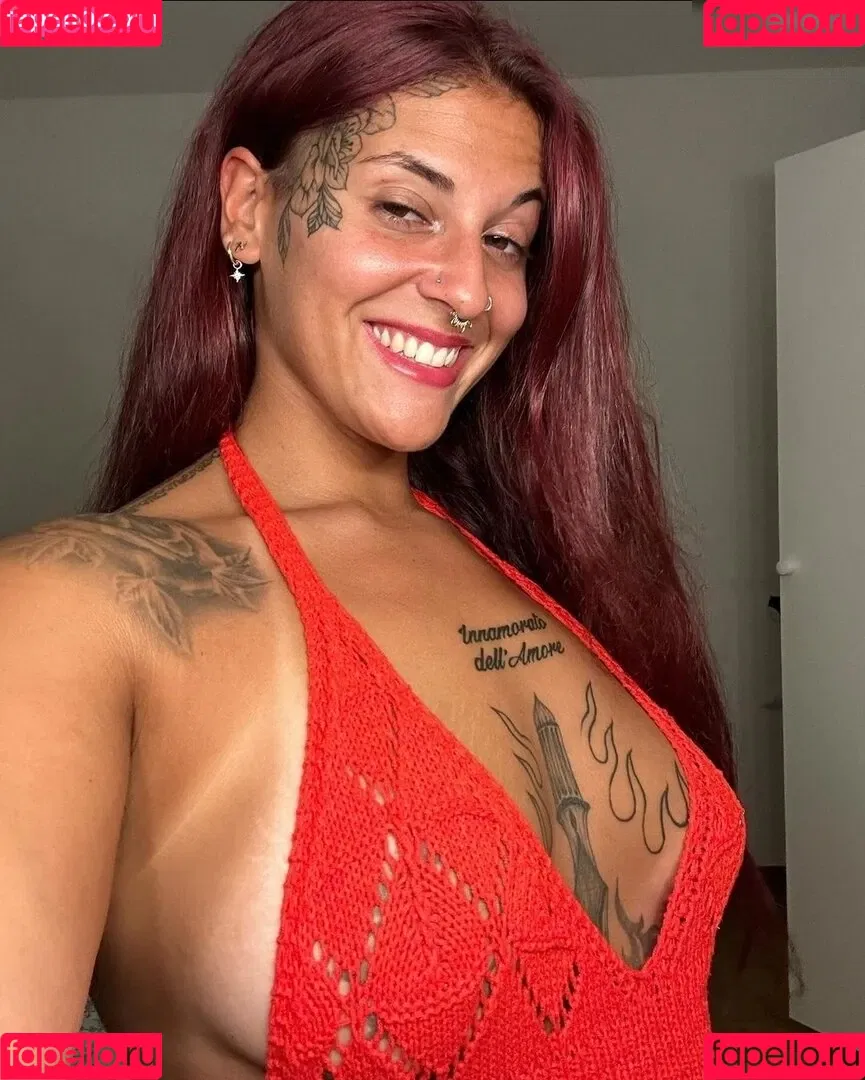 Marine Palmieri Onlyfans Photo Gallery 