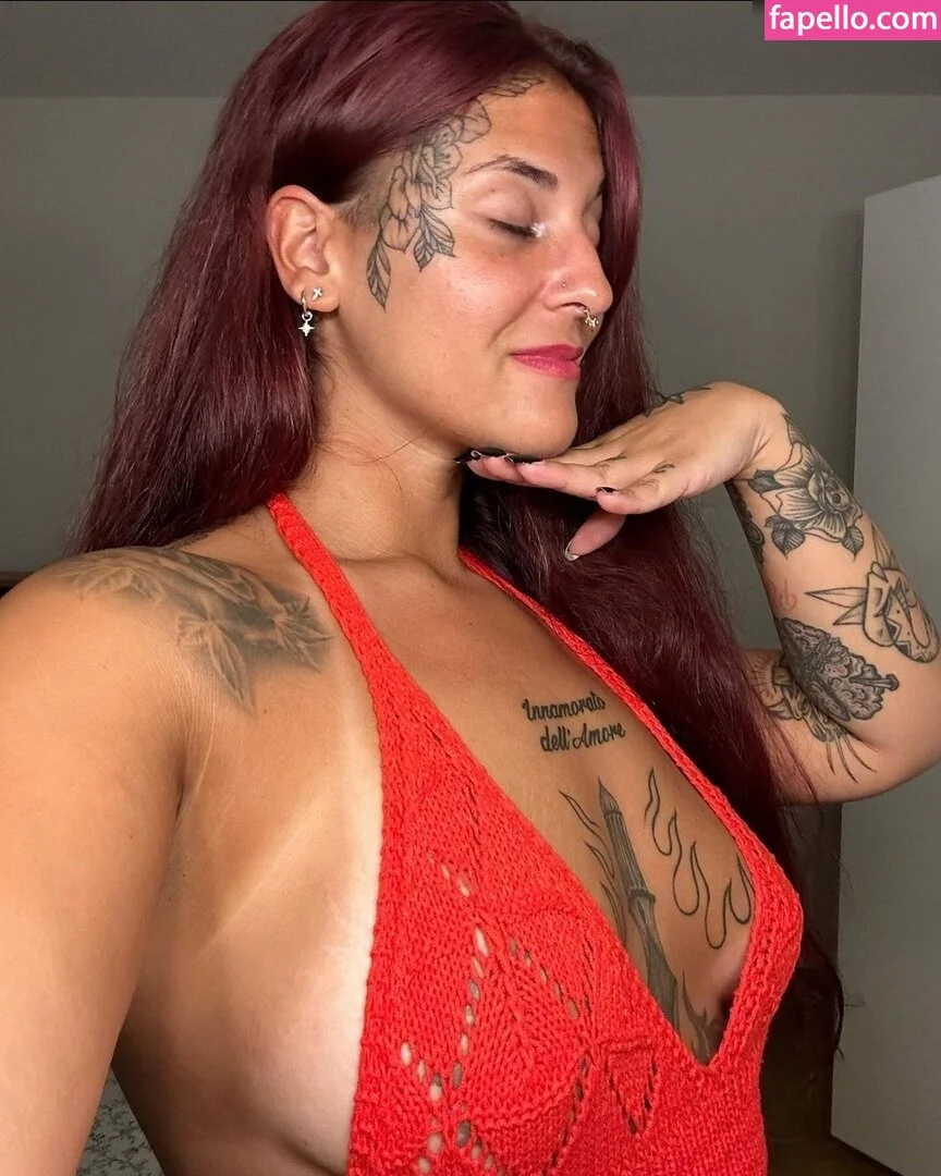 Marine Palmieri Nude Onlyfans Photo 16