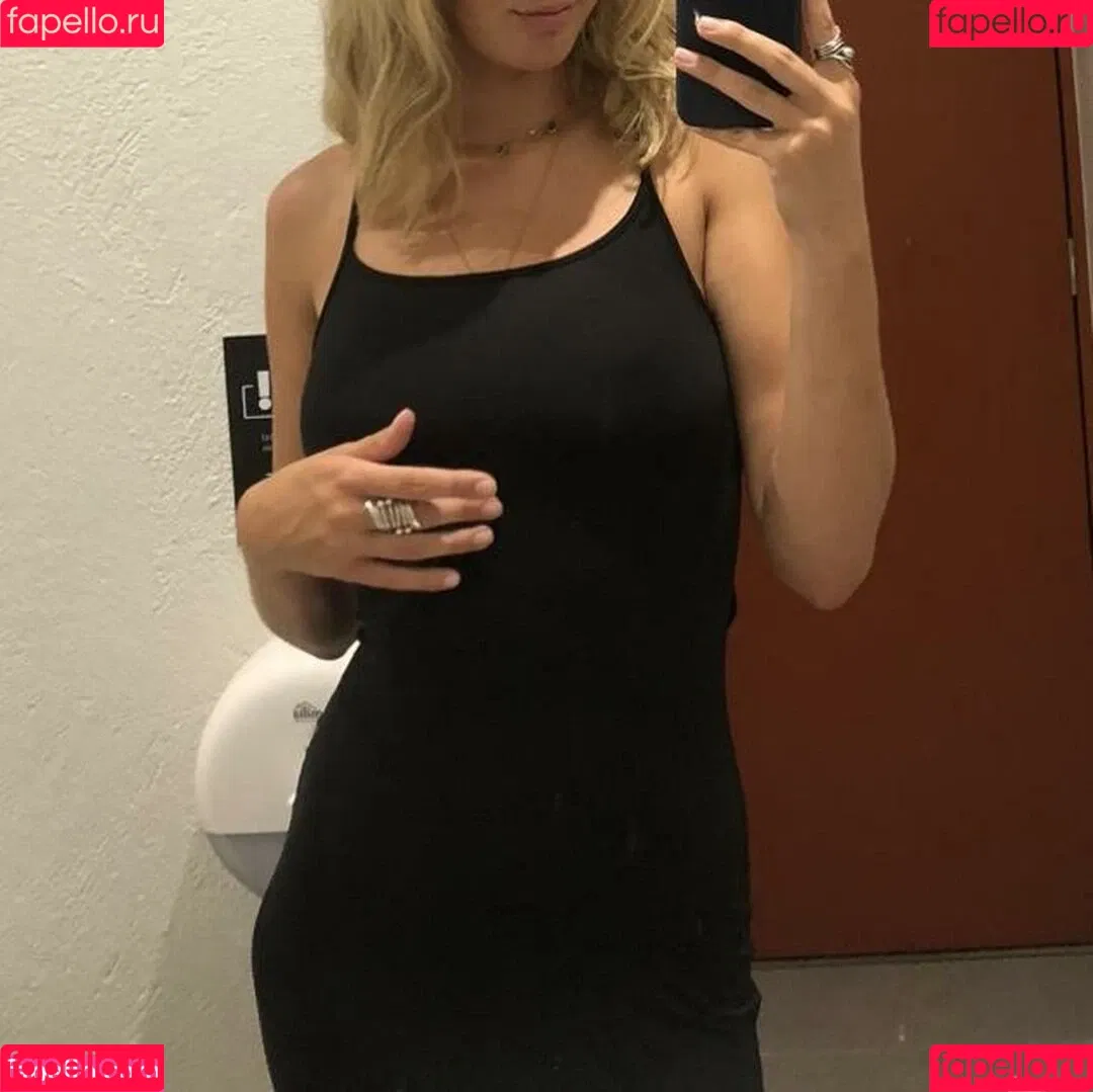 Helena Polomcic Onlyfans Photo Gallery 