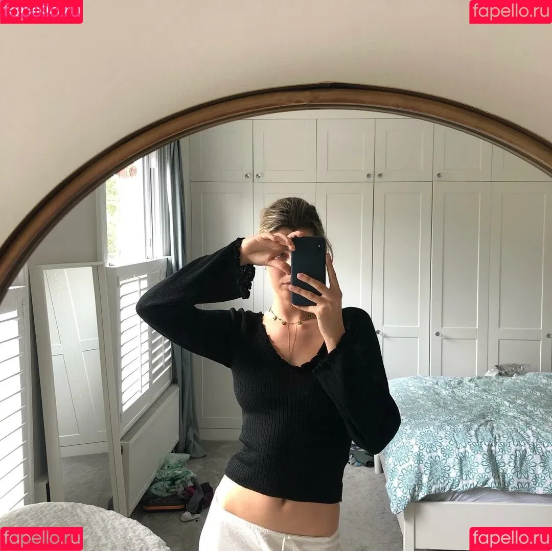 Helena Polomcic Onlyfans Photo Gallery 