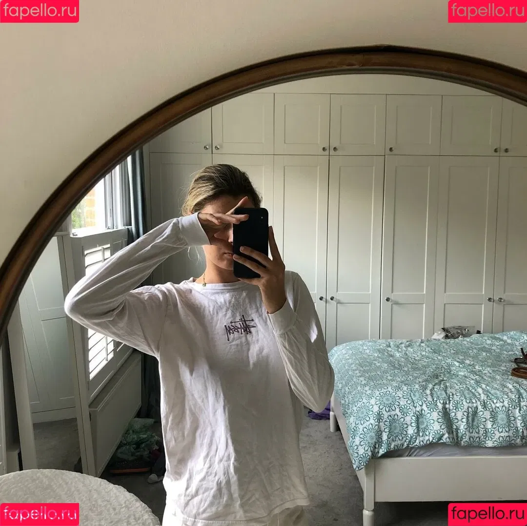 Helena Polomcic Onlyfans Photo Gallery 
