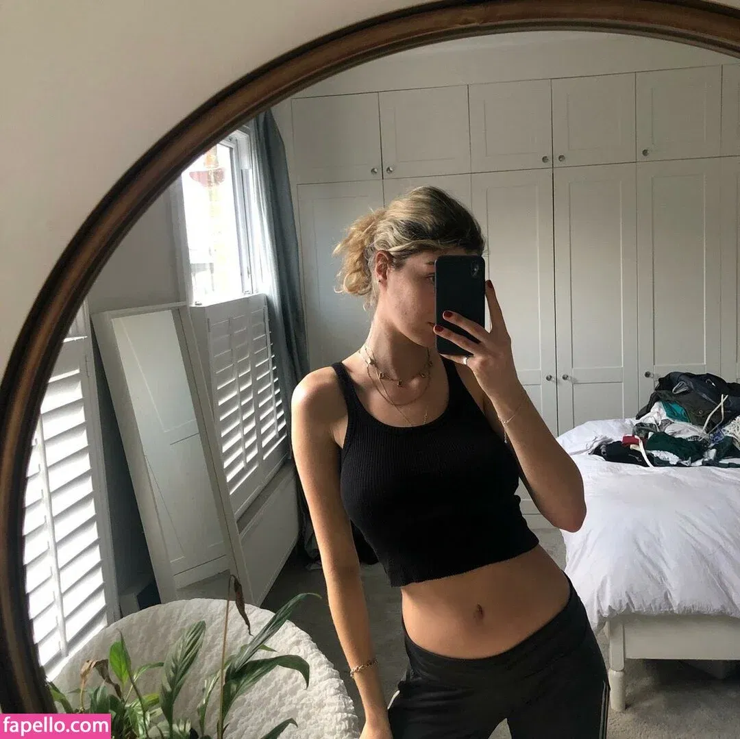 Helena Polomcic Onlyfans Photo Gallery 