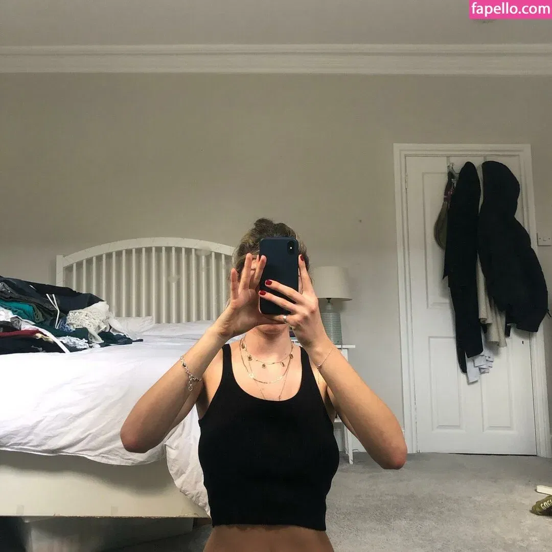 Helena Polomcic Onlyfans Photo Gallery 