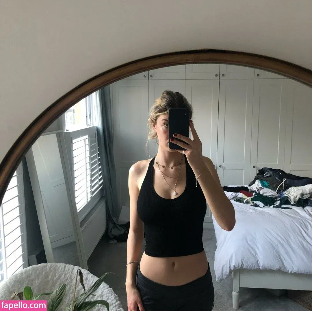 Helena Polomcic Onlyfans Photo Gallery 