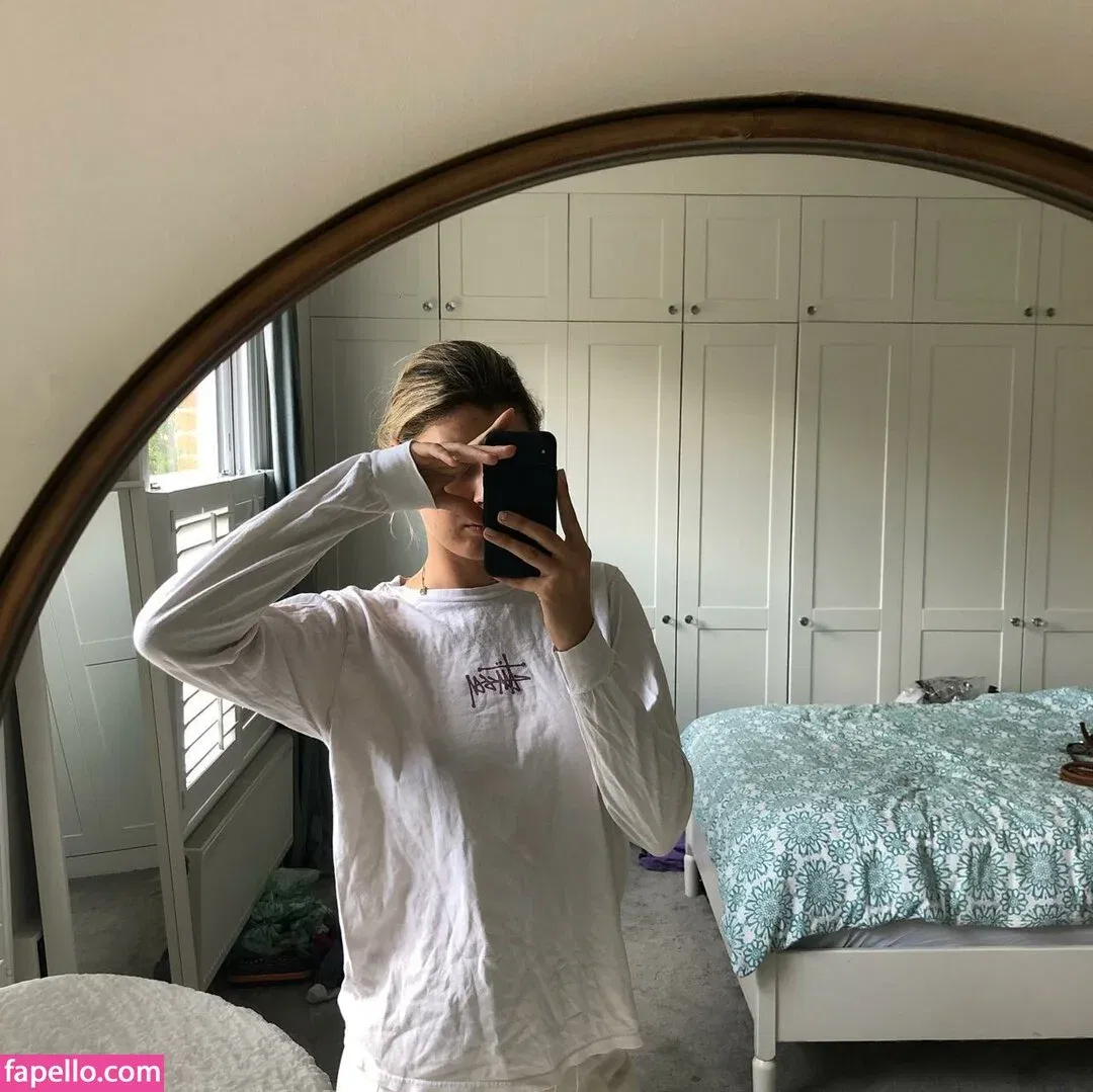 Helena Polomcic Onlyfans Photo Gallery 