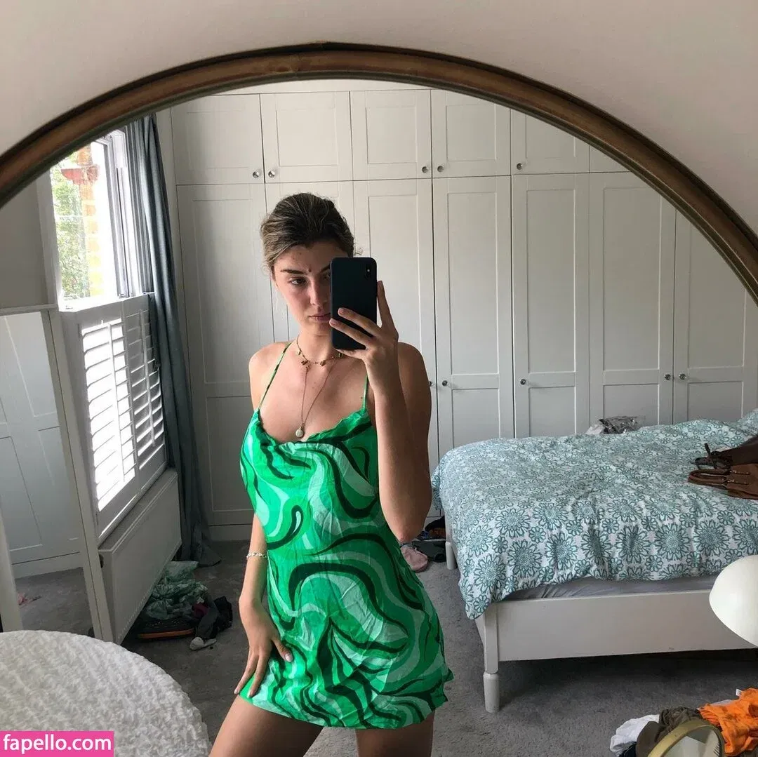 Helena Polomcic Onlyfans Photo Gallery 