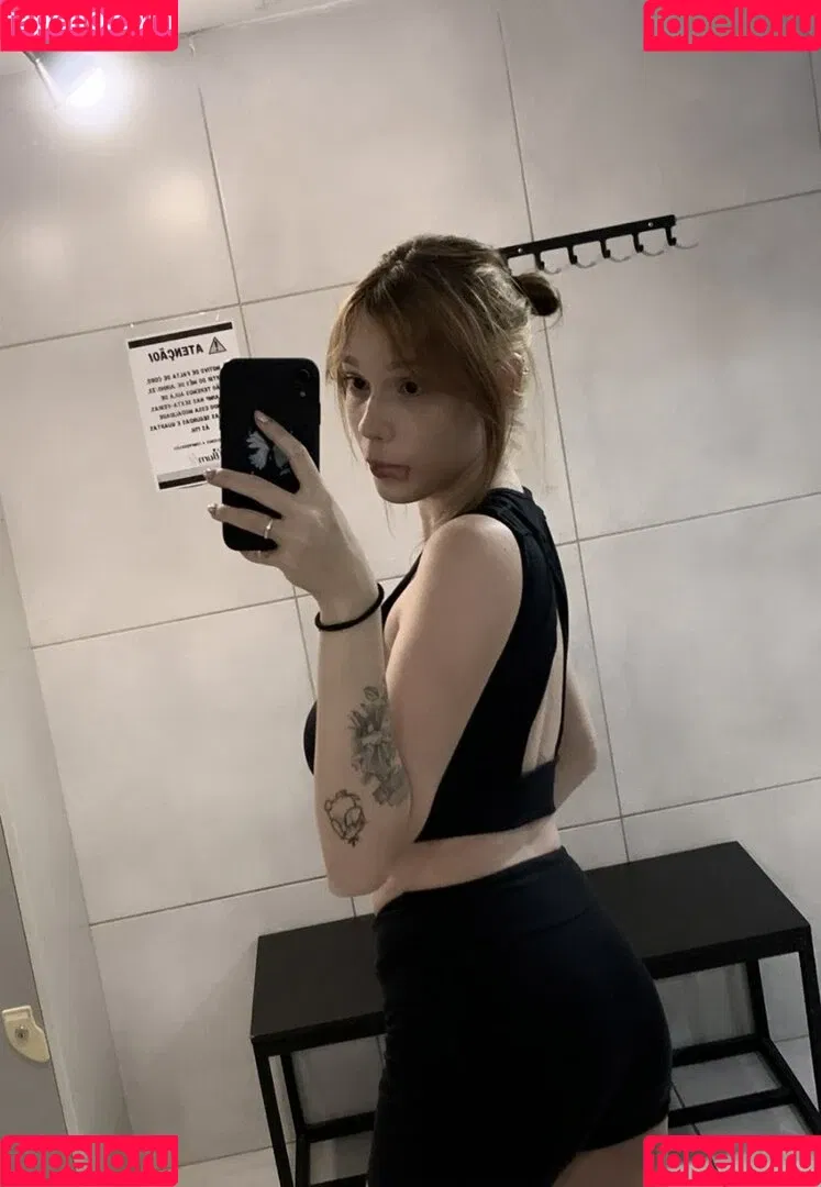 K4lu Onlyfans Photo Gallery 