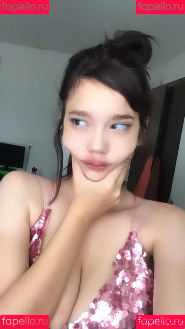 K4lu Onlyfans Photo Gallery 
