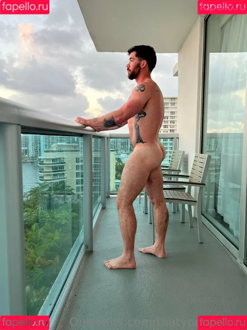 thatyogafvcker Onlyfans Photo Gallery 