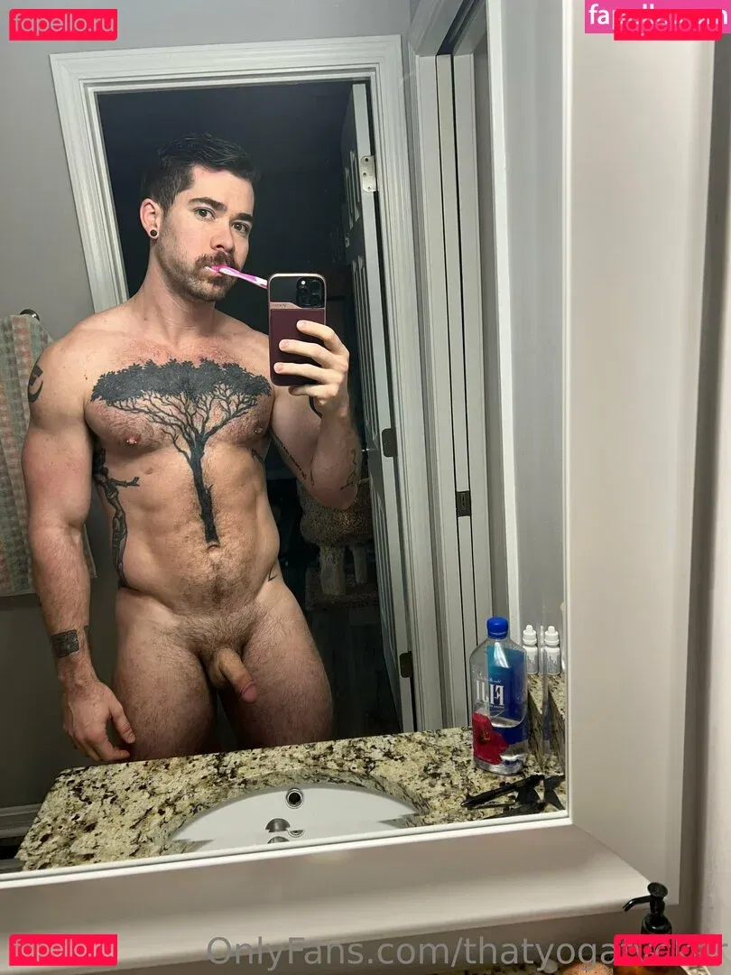 thatyogafvcker Onlyfans Photo Gallery 