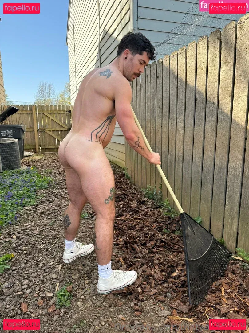 thatyogafvcker Onlyfans Photo Gallery 