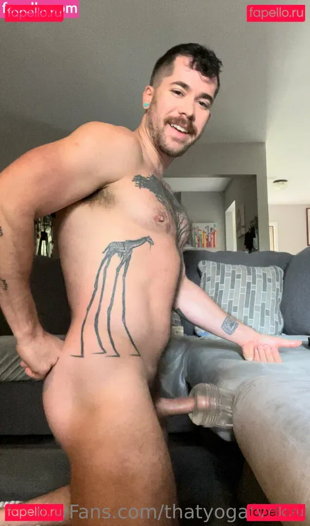 thatyogafvcker Onlyfans Photo Gallery 