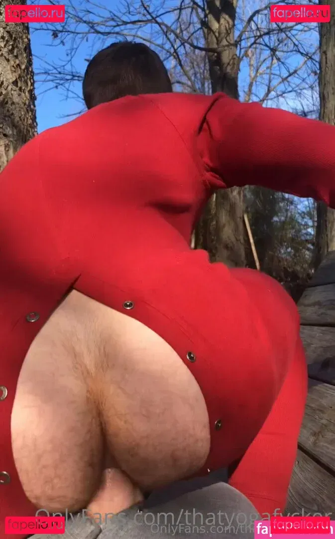 thatyogafvcker Onlyfans Photo Gallery 